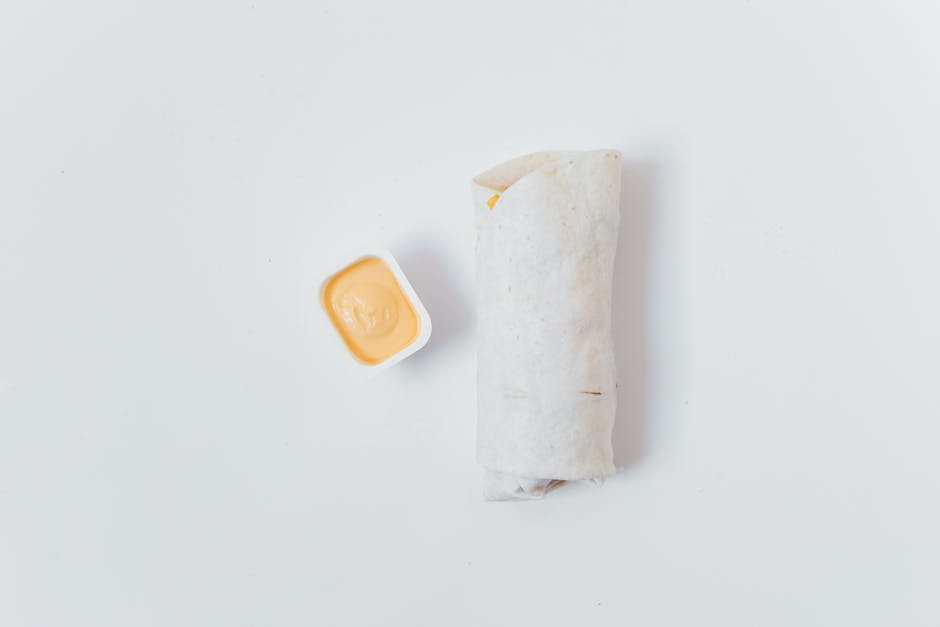Healthy After School Snacks (Quick & Simple!) serving suggestion Healthy After School Snacks (Quick & Simple!) serving suggestion